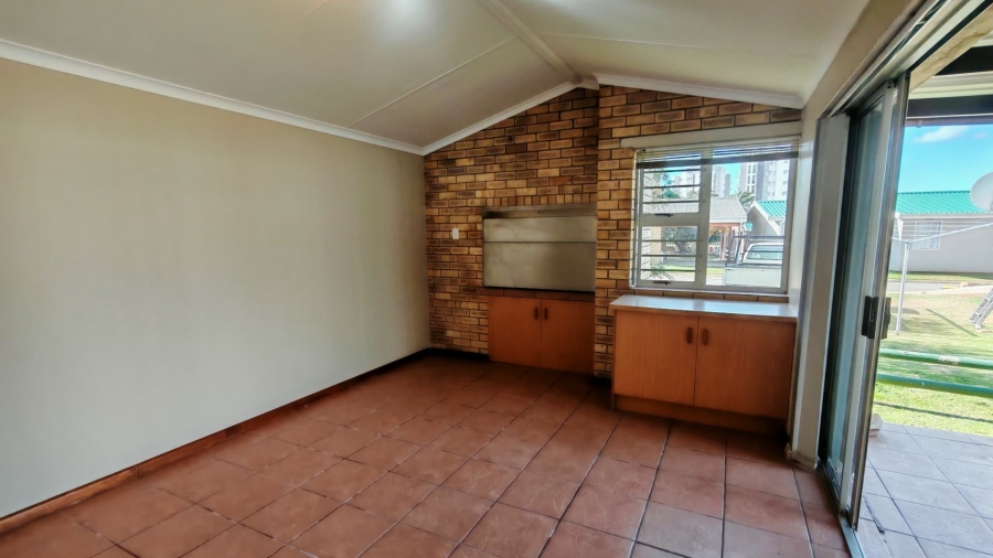 4 Bedroom Property for Sale in Boland Park Western Cape